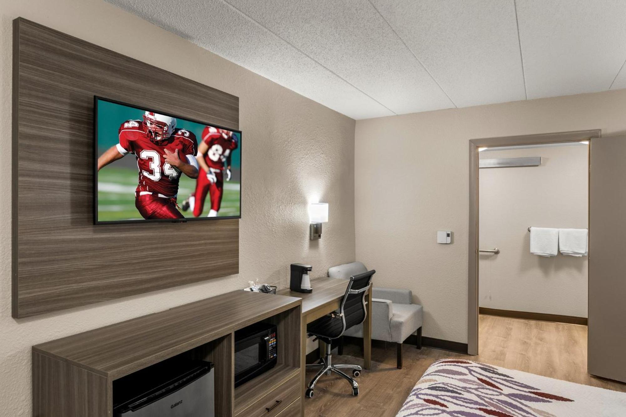 Red Roof Inn Enfield Extérieur photo