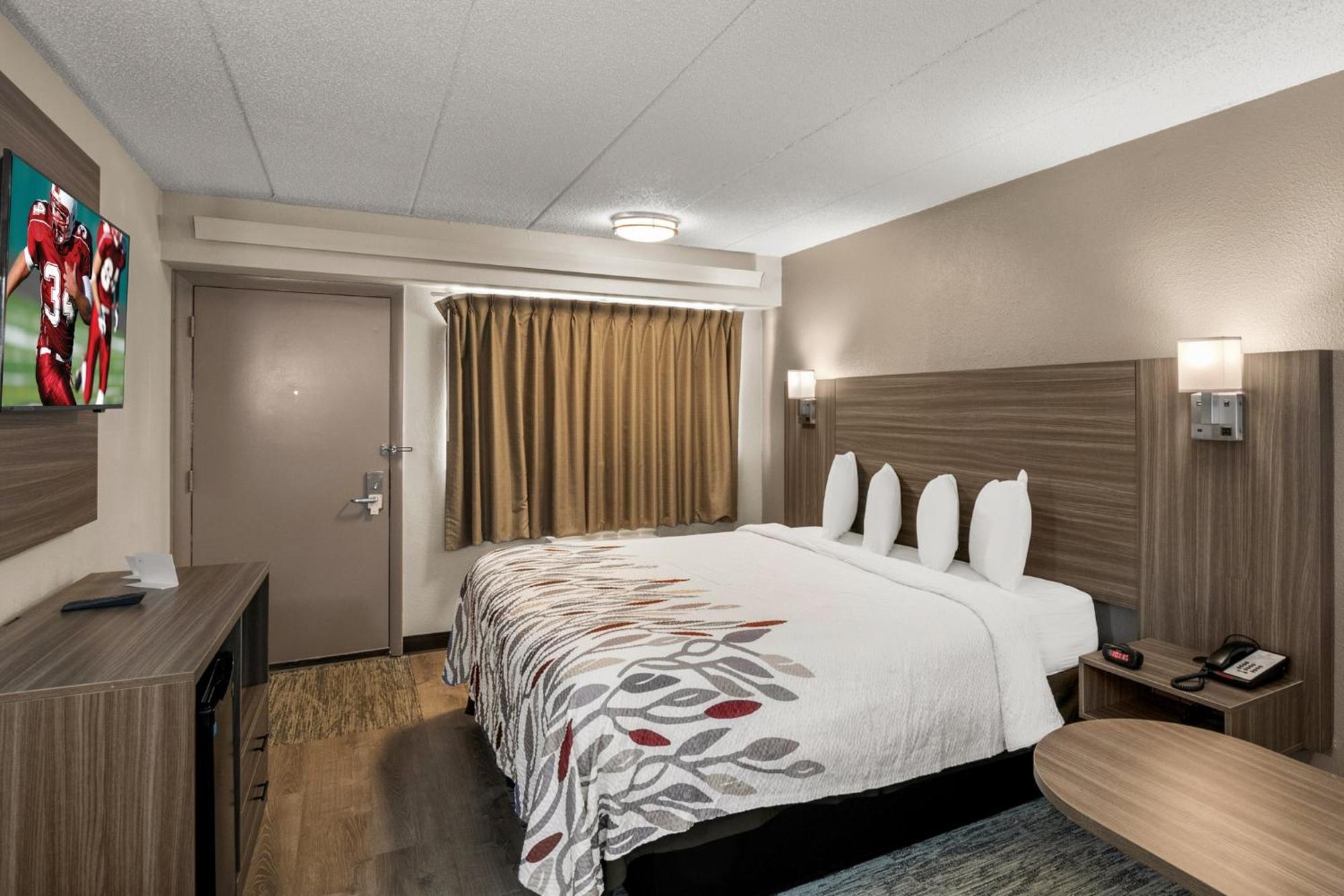 Red Roof Inn Enfield Extérieur photo